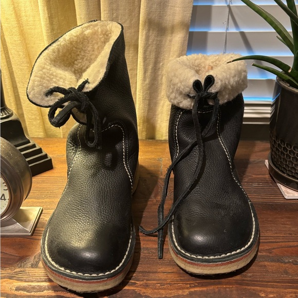 Duck feet Arhus wool lined pebbled leather boot - Picture 4 of 8